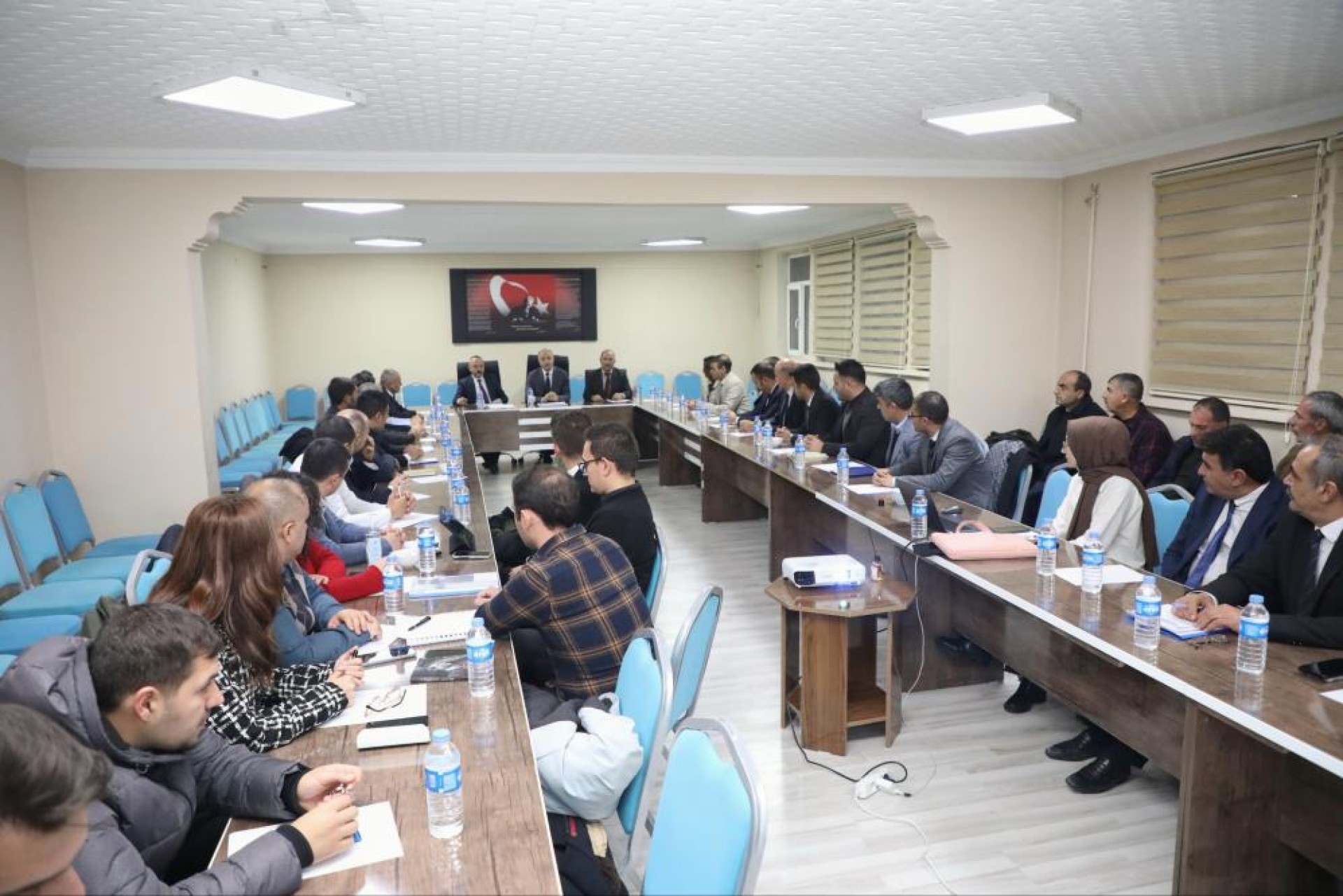 images/news/182/l/MEB_İnşaat_ve_Emlak_Genel_Müdürü_Duman,_Ağrı'nın_ilçelerini_ziyaret_etti2.jpg