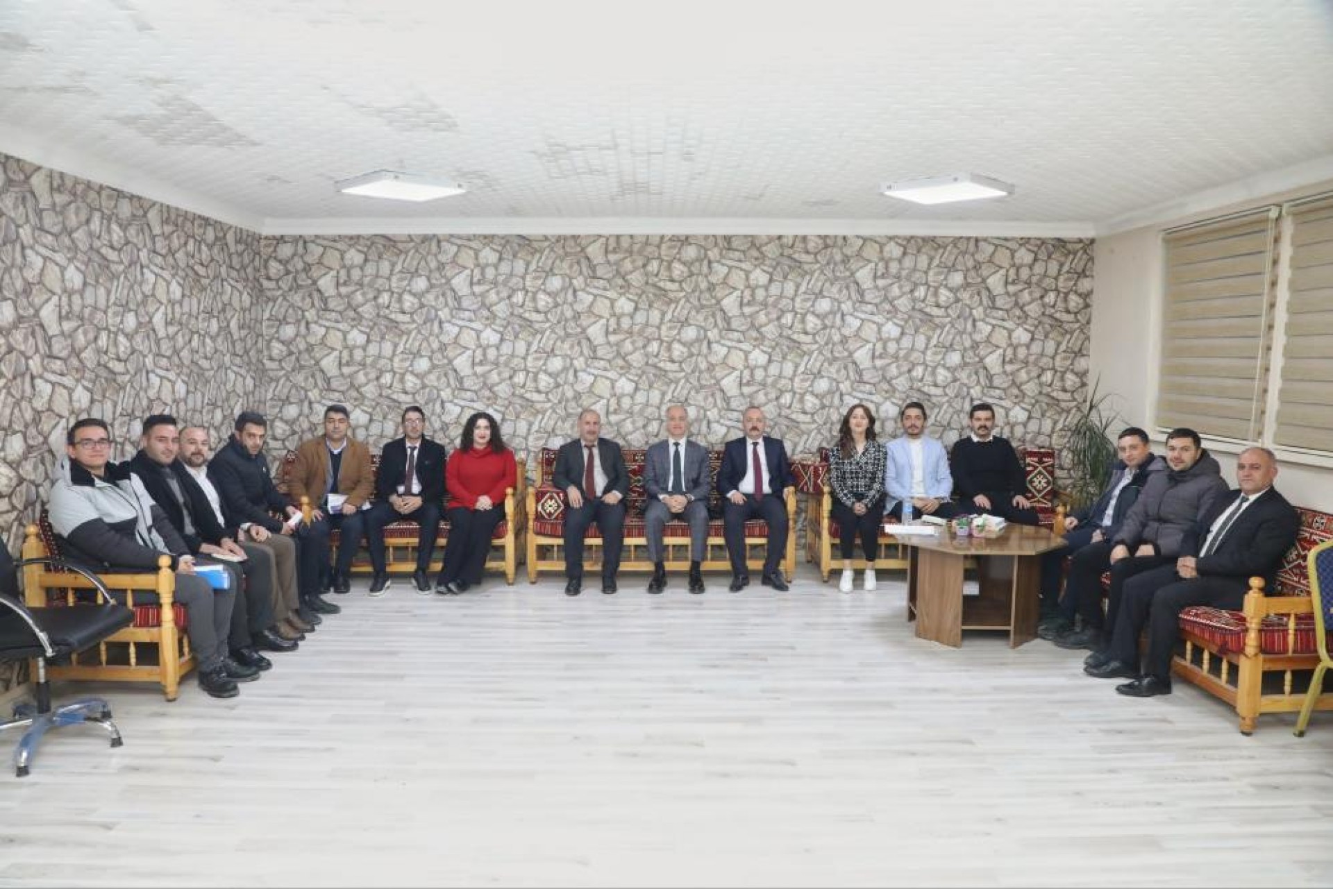 images/news/182/l/MEB_İnşaat_ve_Emlak_Genel_Müdürü_Duman,_Ağrı'nın_ilçelerini_ziyaret_etti4.jpg