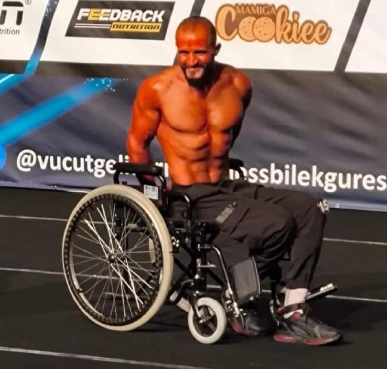 images/news/426/l/Ağrı_Aile_ve_Sosyal_Hizmetler_Spor_Kulübü_sporcusu_Türkiye_şampiyonu_oldu1.jpg