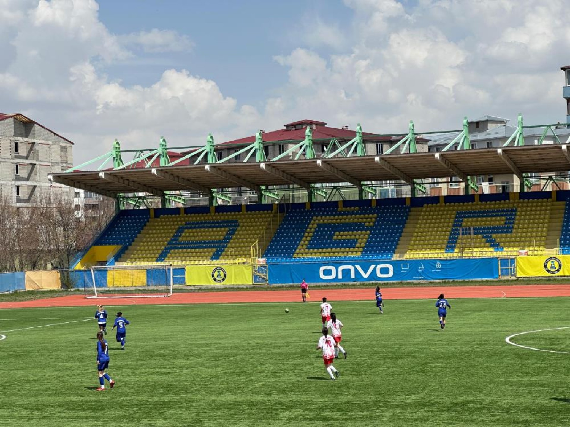 images/news/594/l/Ağrı_Aile_ve_Sosyal_Hizmetler_Spor,_2._Lig_yolunda_emin_adımlarla_ilerliyor1.jpg