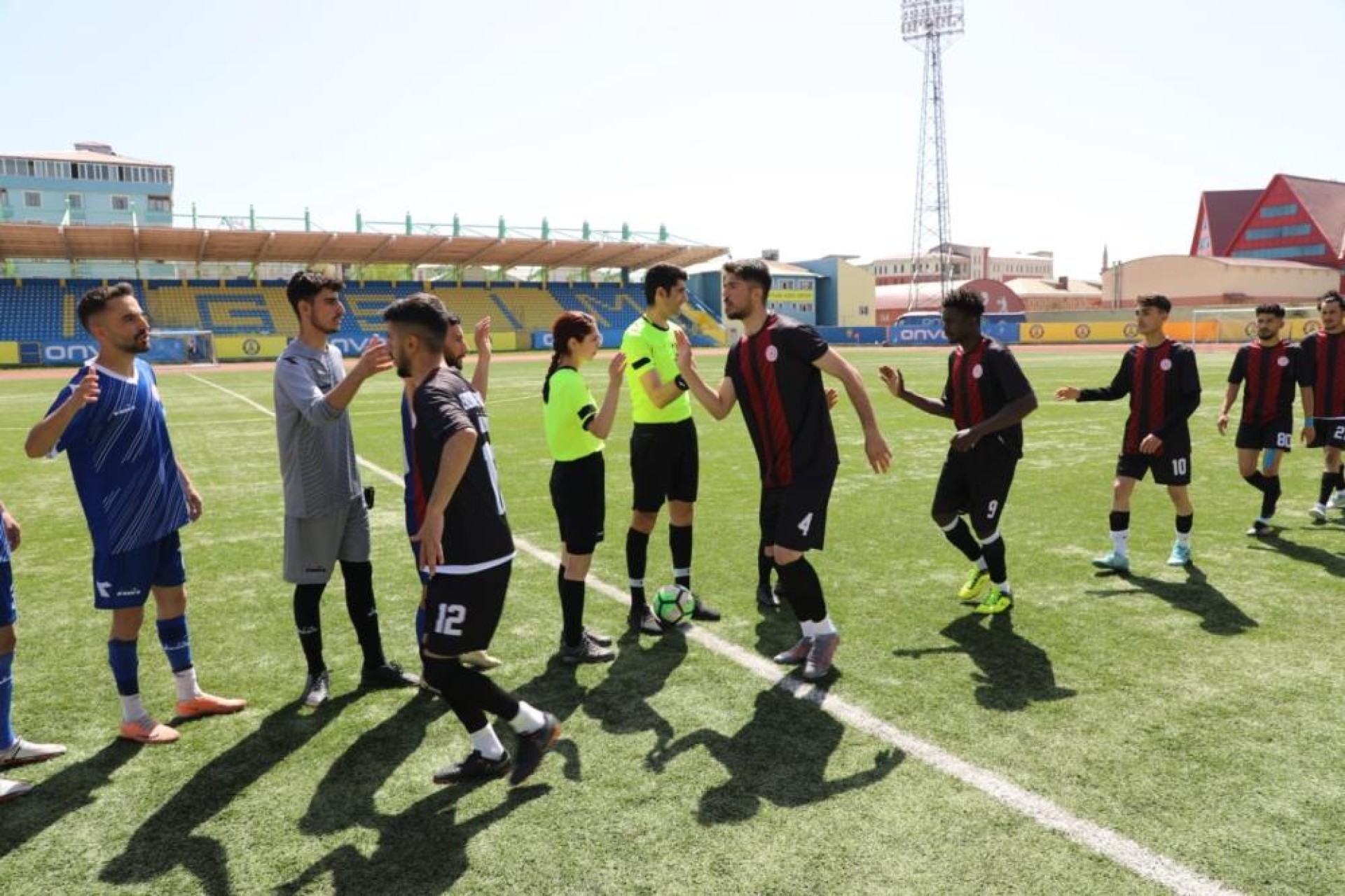 images/news/617/l/Kredi_ve_Yurtlar_Spor_Oyunları”_Erkekler_Futbol_Bölge_Şampiyonası_Ağrı’da_başladı.1.jpg