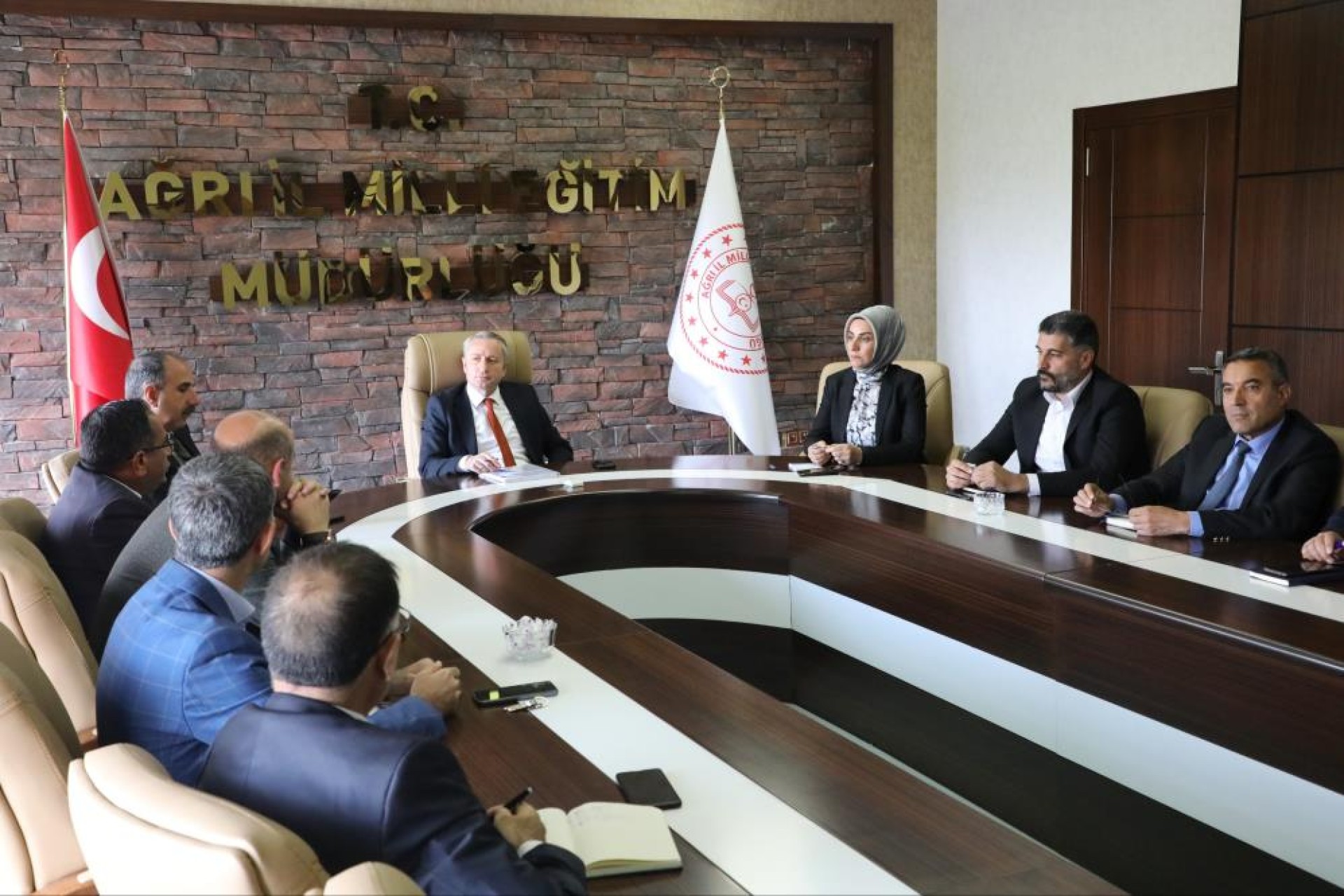 images/news/646/l/Ağrı_Milli_Eğitim_Müdürü_Kökrek'ten_Türkiye_Yüzyılı_Maarif_Modeli_ne_destek2.jpg