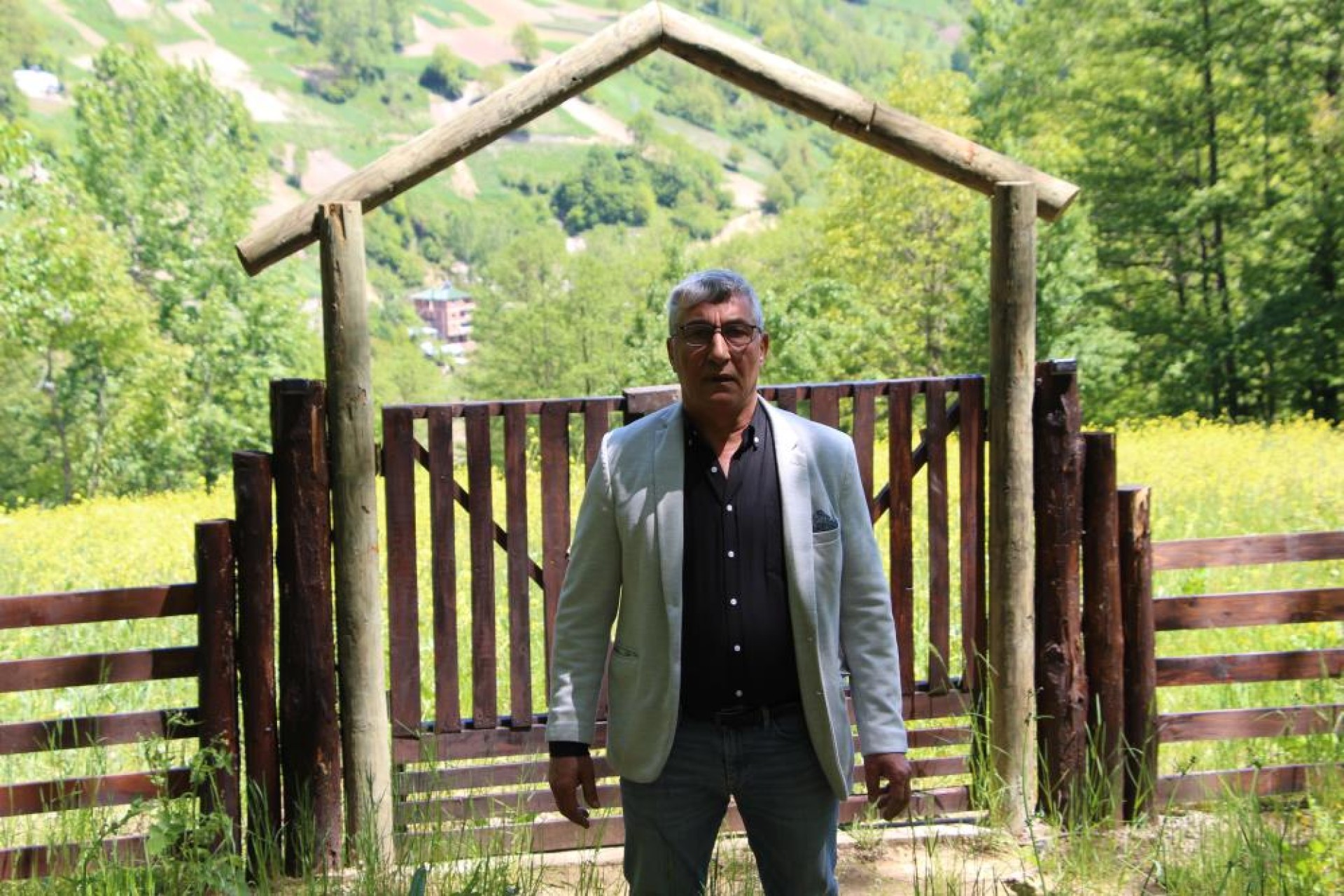 images/news/727/l/Fındığa_ve_çaya_alternatif_oldu_Kilosu_bin_500_TL'den_satılıyor6.jpg