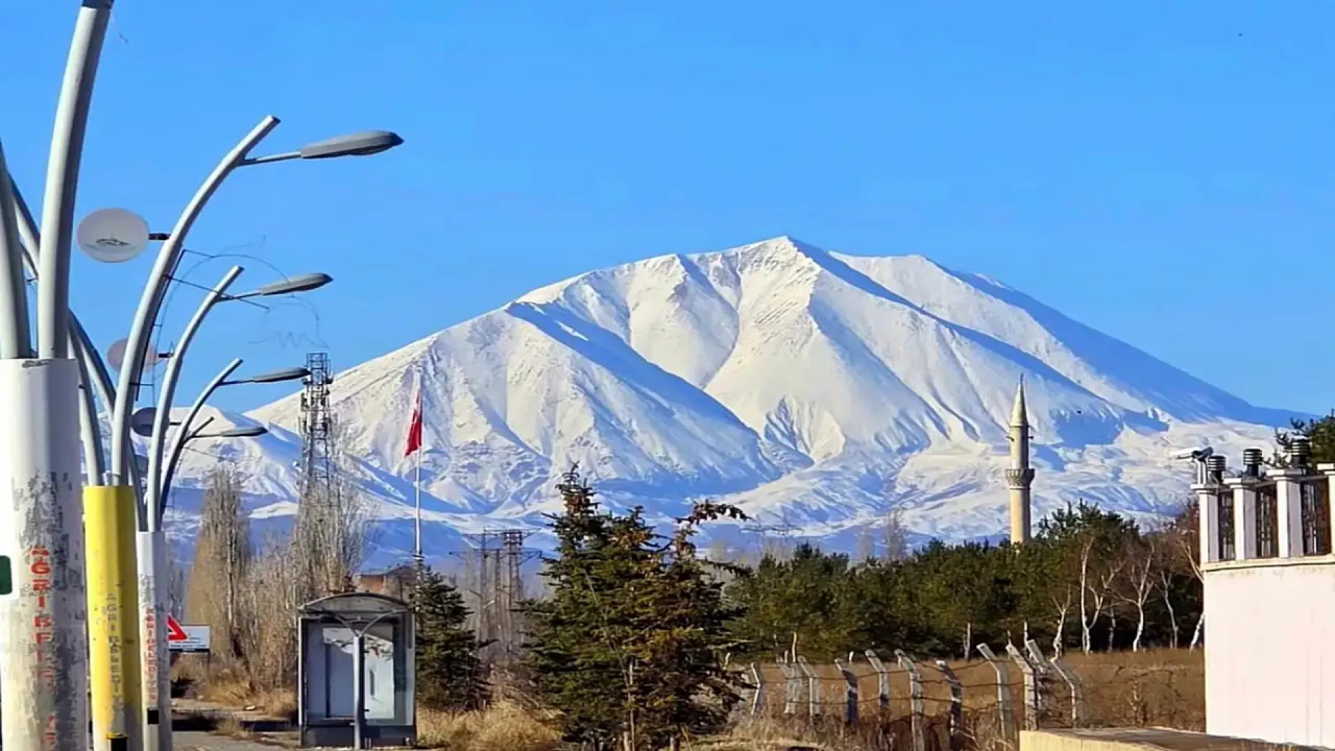 Kösedağ Beyaza Büründü, Ağrı’nın Manzarası Değişti